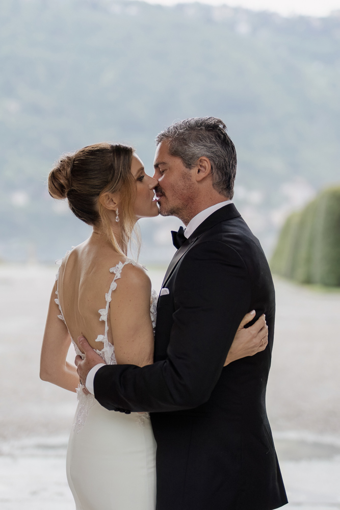 the first kiss after the ceremony