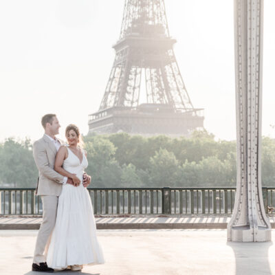 the couple at Bir Hakeim bridge at sunrise