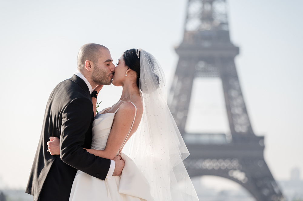 The final kiss to close the ceremony