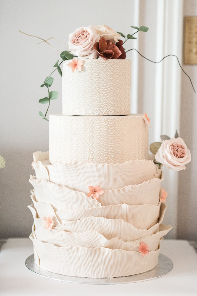 detail shot on the wedding cake, even for a micro wedding, the cake is the same...